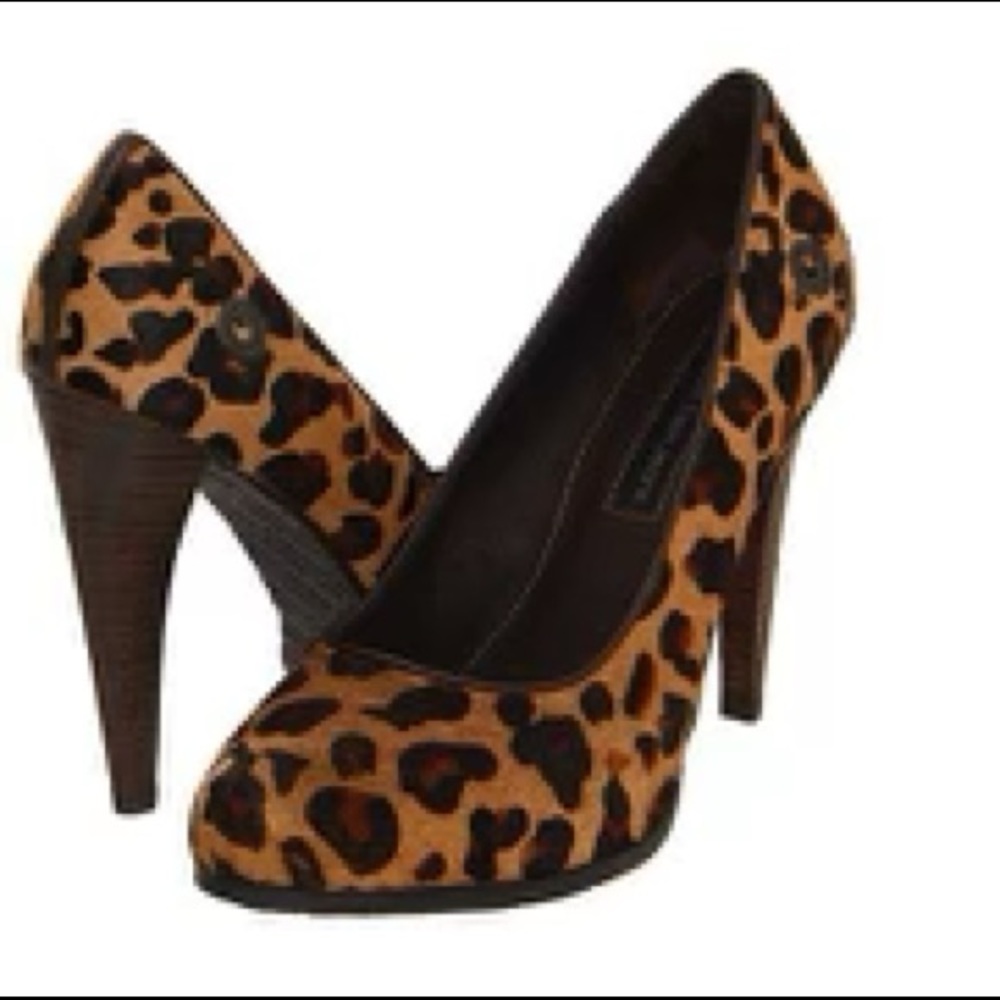 Calvin Klein NWOB cheetah print pumps-Size 7 1/2